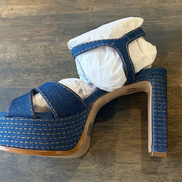 Schutz Keefa Casual Denim Sandal - Picture 9 of 9